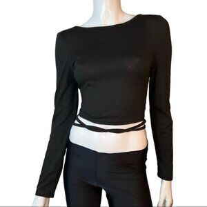 🤑 5/$24 SHEIN Black Open Back Spaghetti Strap Long Sleeve Crop Top